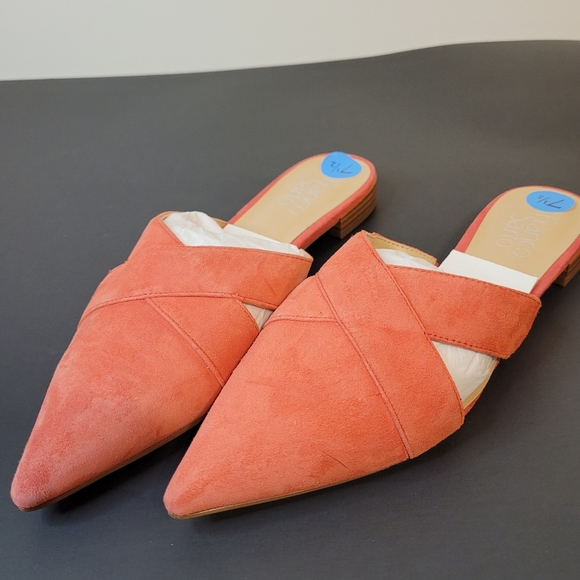 NWOT Franco sarto Nita Suede Pointed Toe Silp On Mules 7.5 - Picture 6 of 11